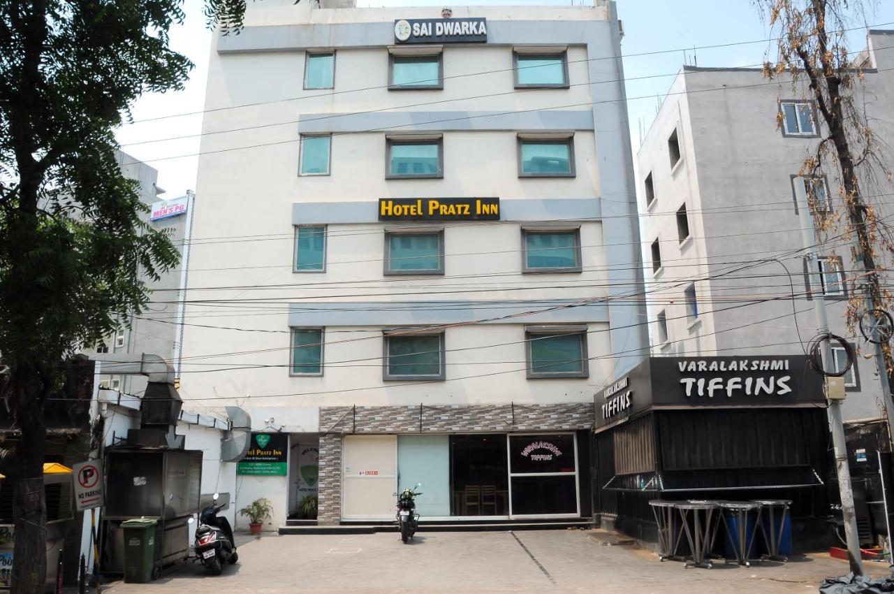 Hotel Pratz Inn Hyderabad Exterior foto